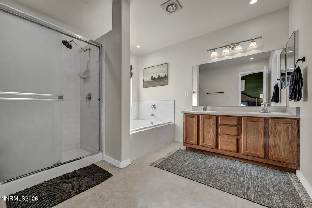 952 Red Falcon Spanish Springs NV 89441