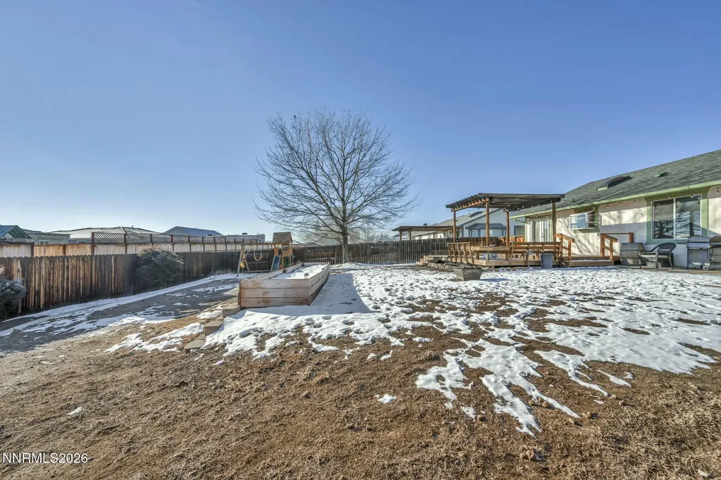 952 Red Falcon Spanish Springs NV 89441