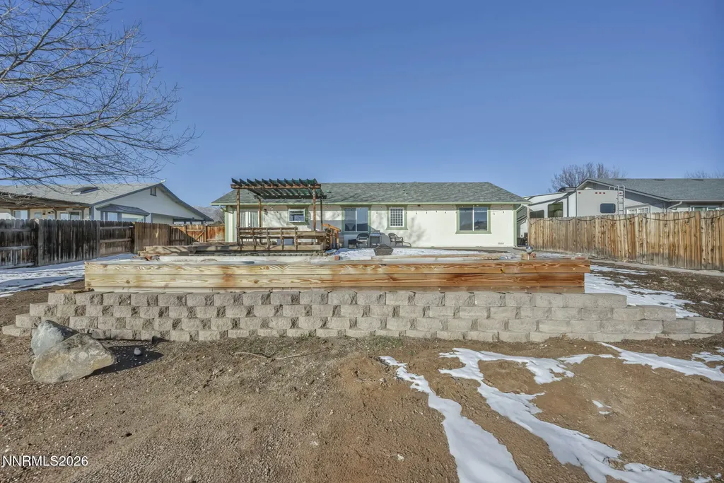 952 Red Falcon Spanish Springs NV 89441