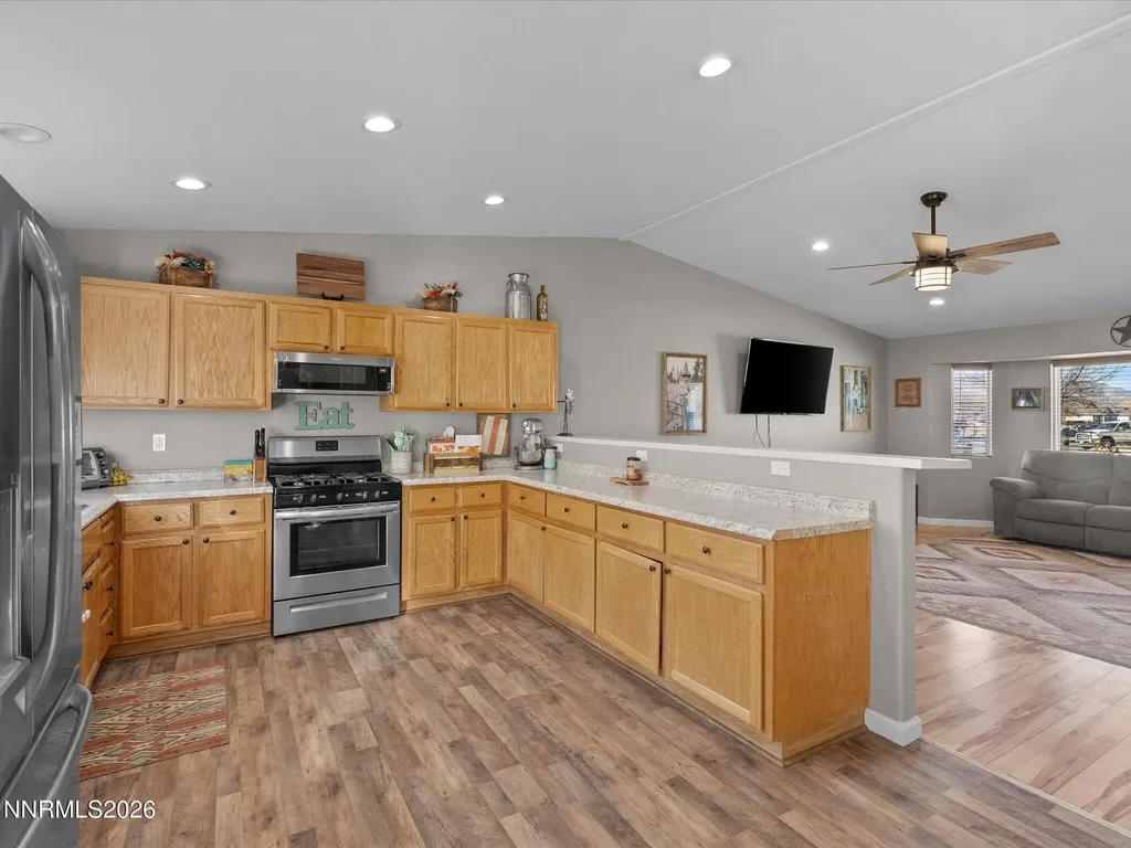668 Farm Fernley NV 89408