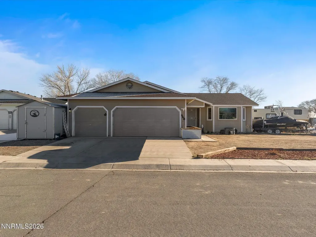 668 Farm Fernley NV 89408