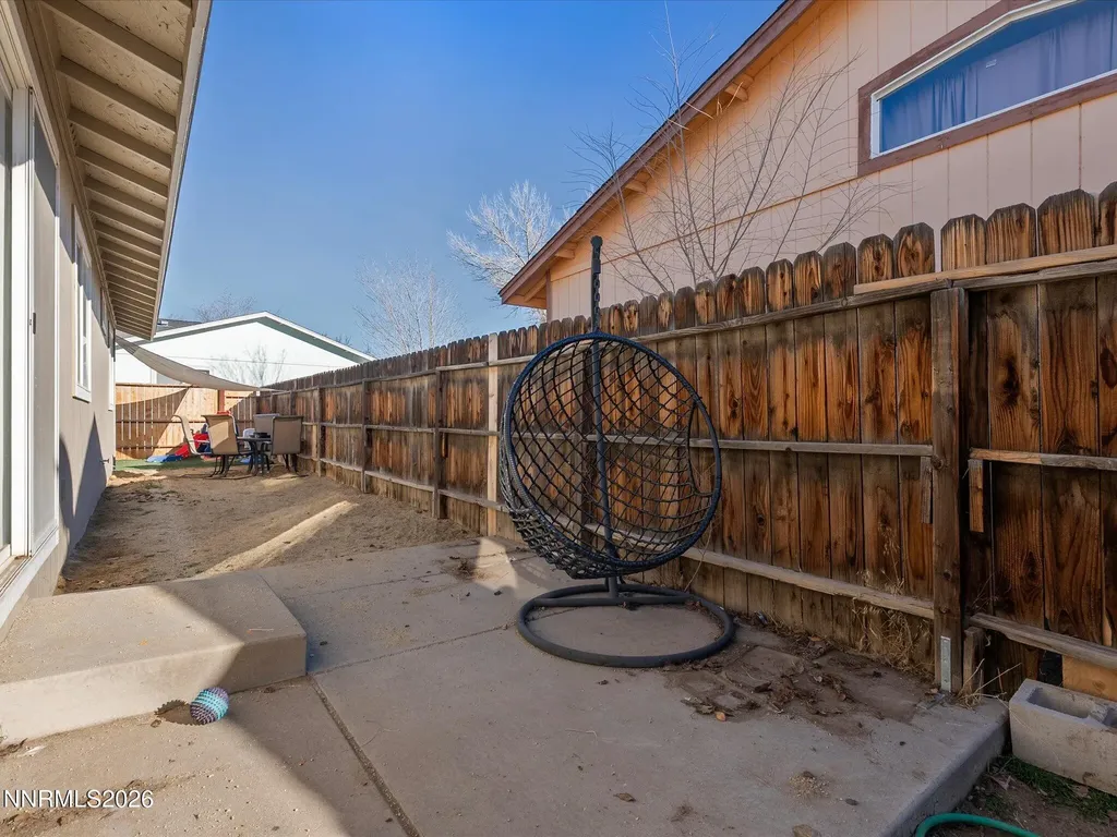 668 Farm Fernley NV 89408