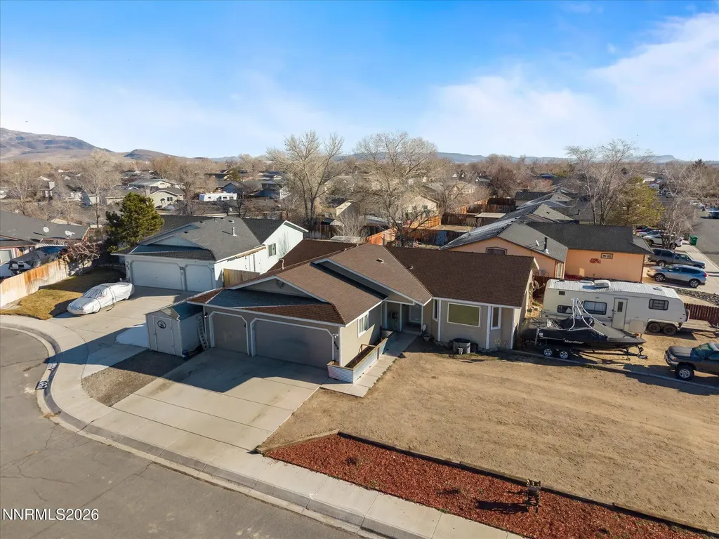 668 Farm Fernley NV 89408