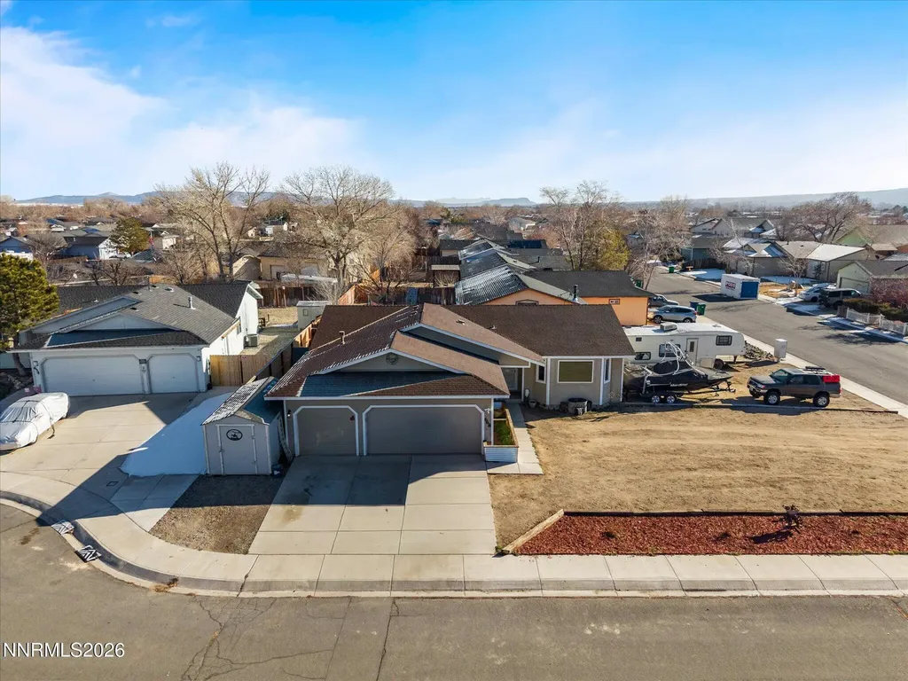 668 Farm Fernley NV 89408