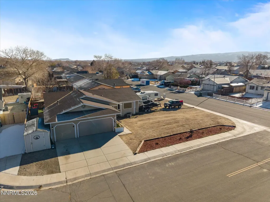 668 Farm Fernley NV 89408
