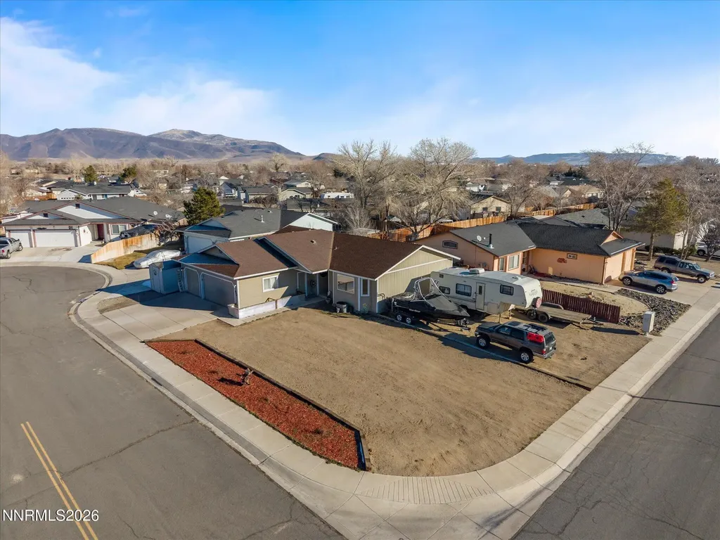 668 Farm Fernley NV 89408
