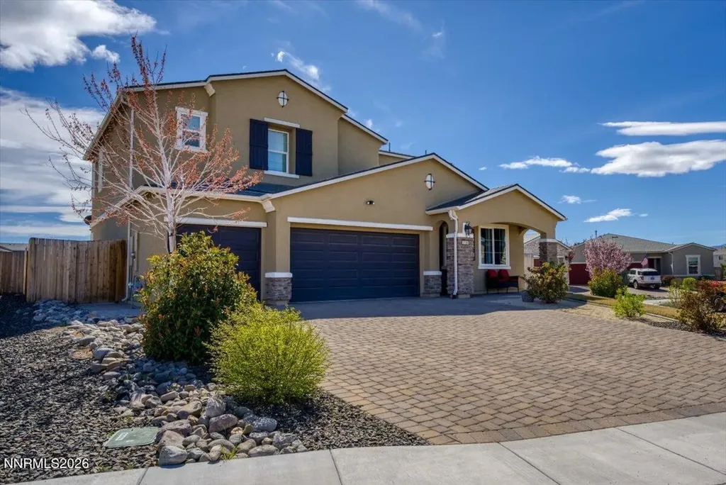2139 Roaring Fork Sparks NV 89436