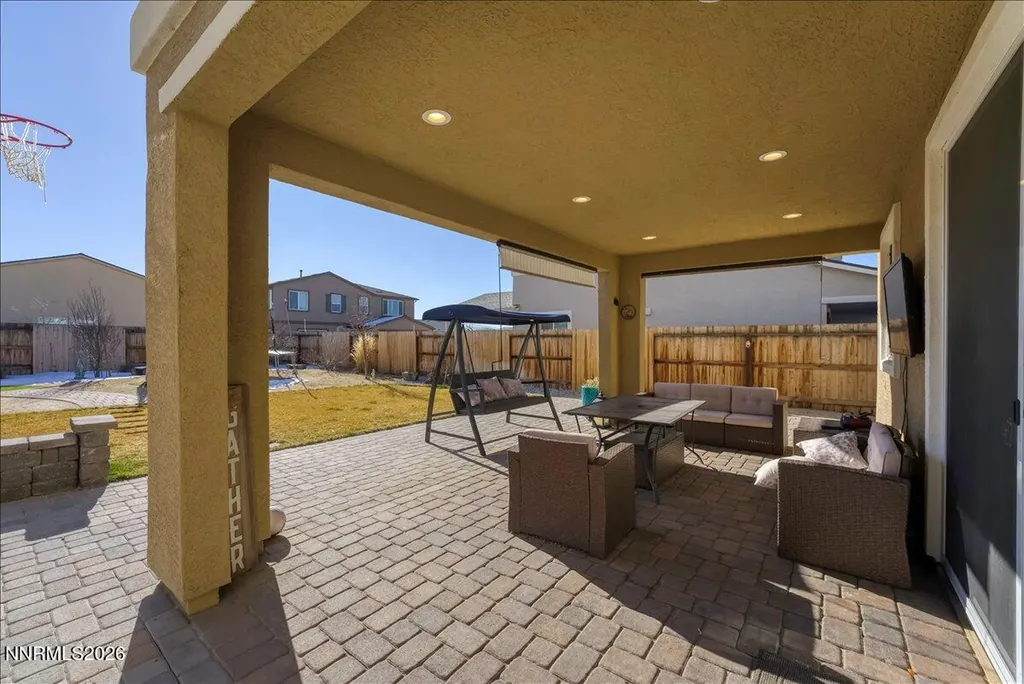 2139 Roaring Fork Sparks NV 89436