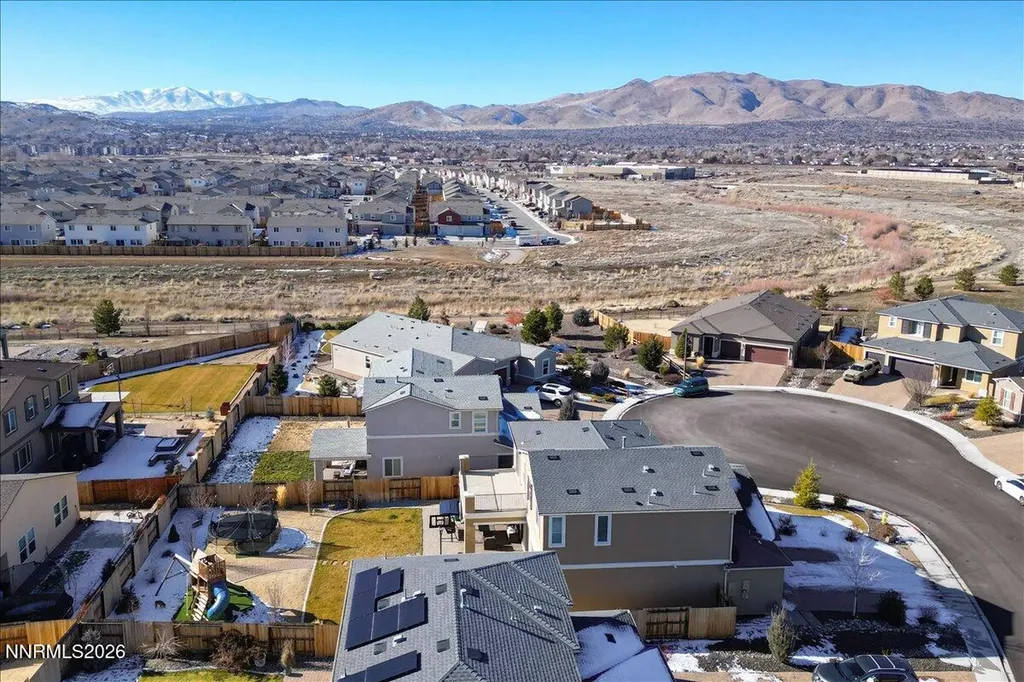 2139 Roaring Fork Sparks NV 89436