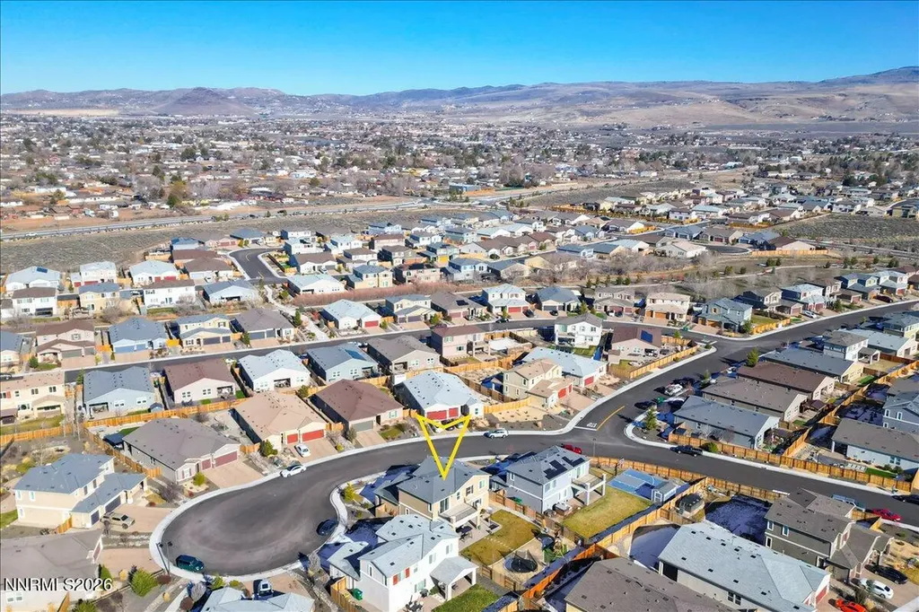 2139 Roaring Fork Sparks NV 89436