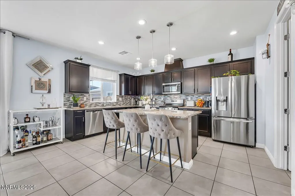 2139 Roaring Fork Sparks NV 89436