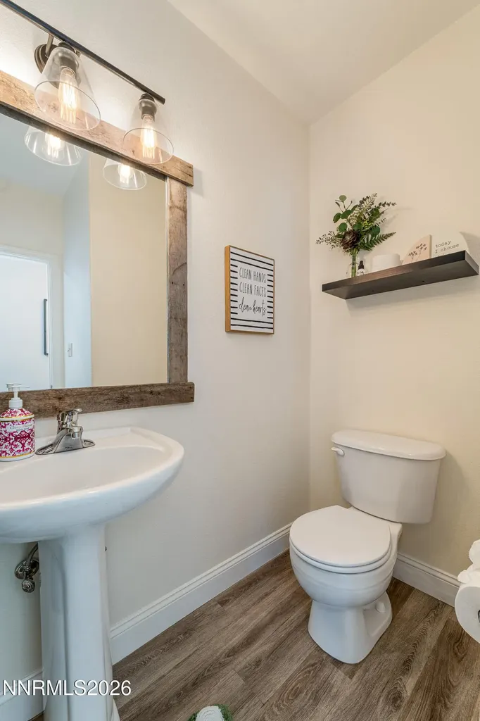 7435 Hunter Glen Reno NV 89523