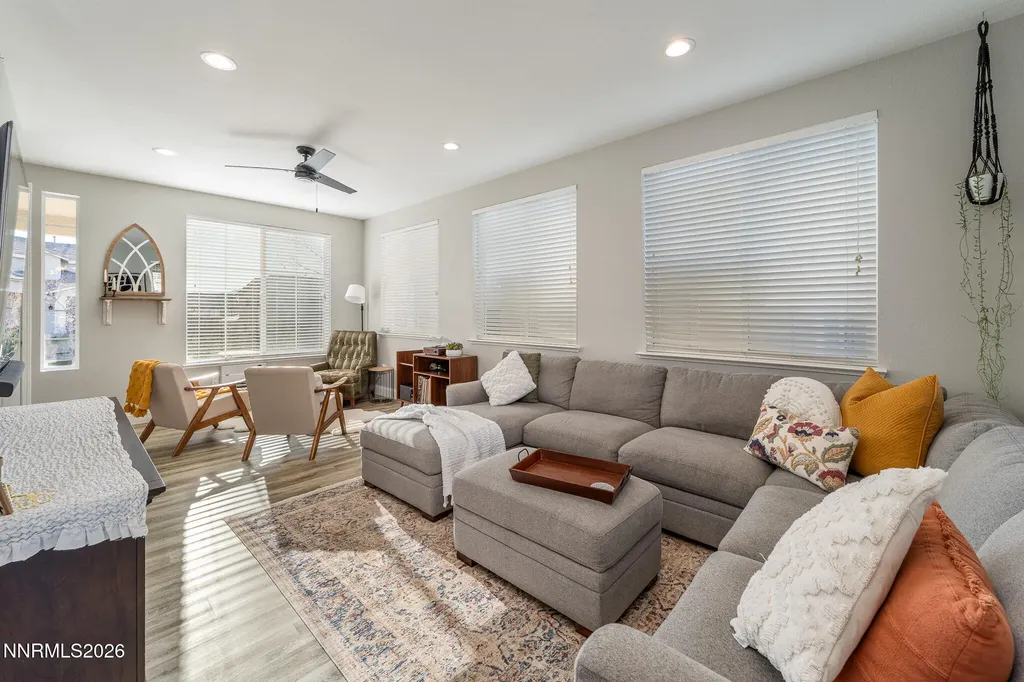 7435 Hunter Glen Reno NV 89523