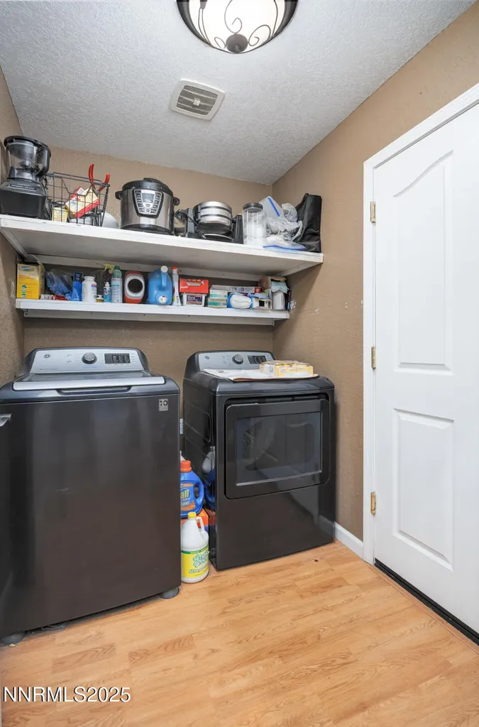 5655 Dillon Fallon NV 89406