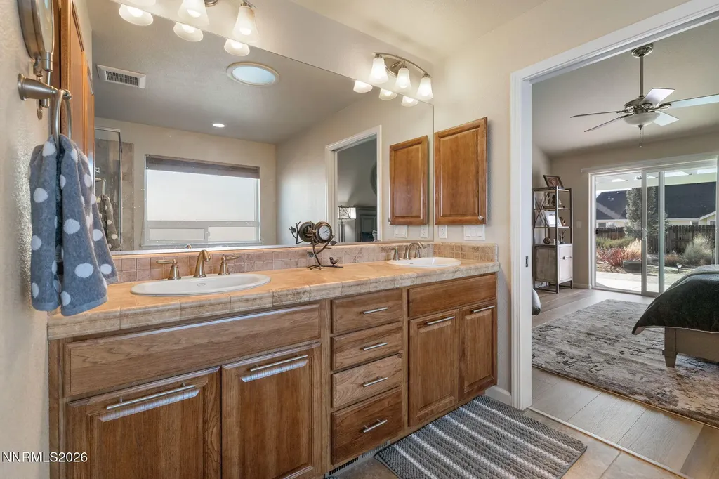 2866 Rio Vista Minden NV 89423