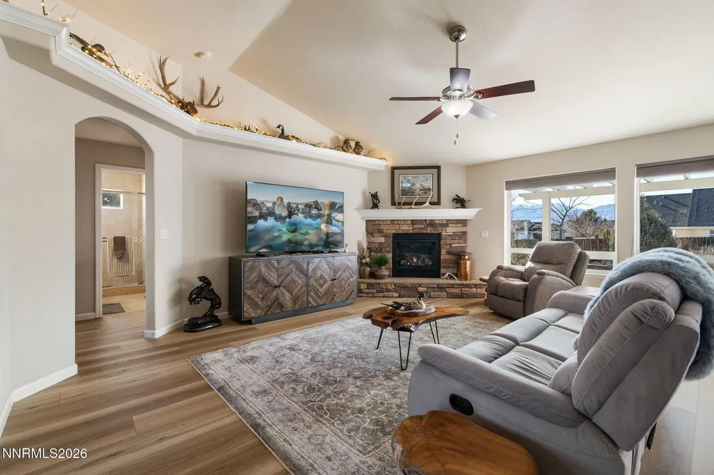 2866 Rio Vista Minden NV 89423