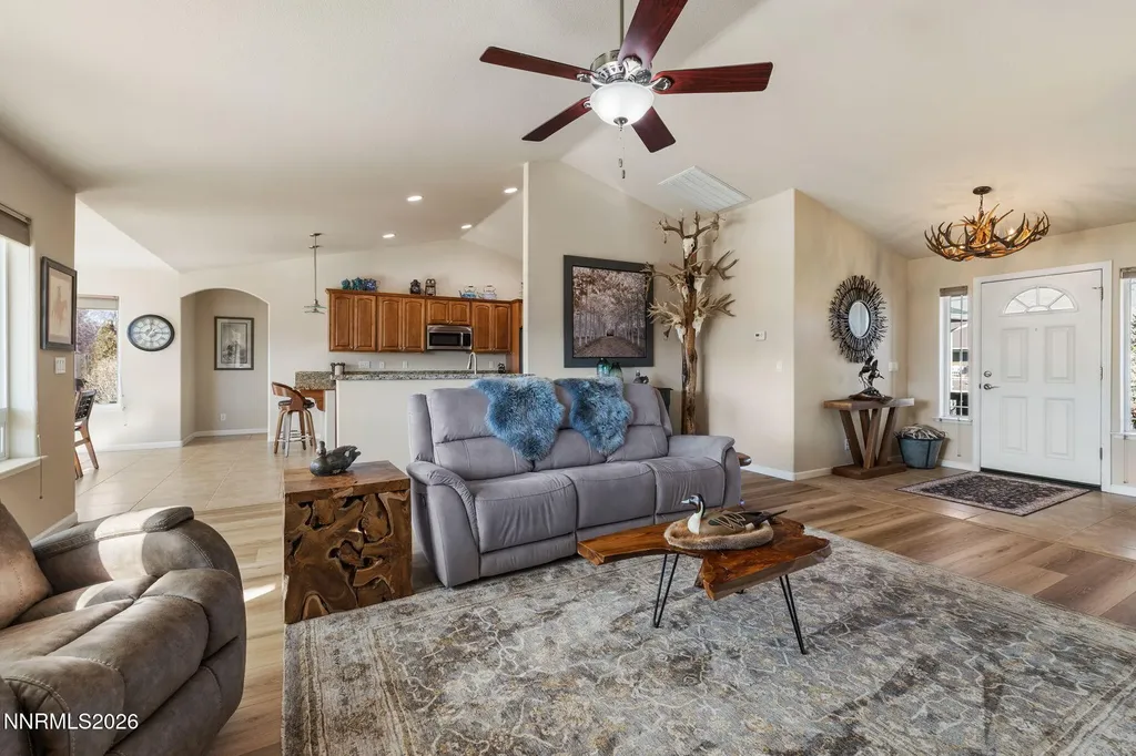 2866 Rio Vista Minden NV 89423