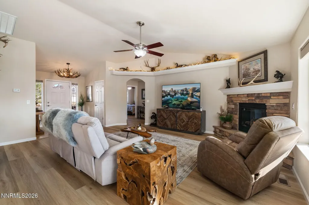2866 Rio Vista Minden NV 89423