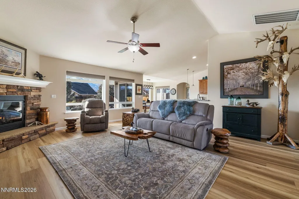 2866 Rio Vista Minden NV 89423