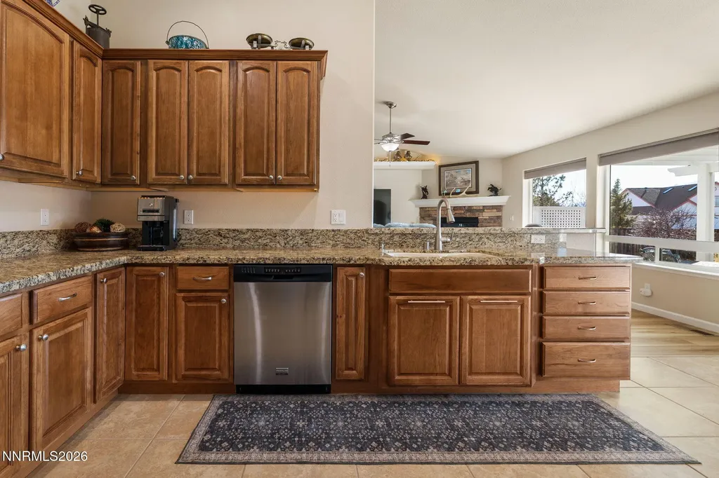 2866 Rio Vista Minden NV 89423