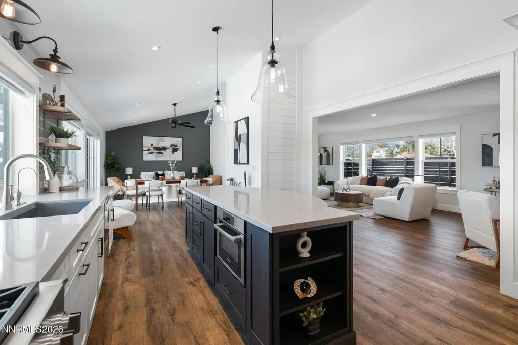101 Bellevue Washoe Valley NV 89704