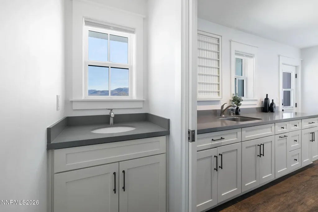 101 Bellevue Washoe Valley NV 89704