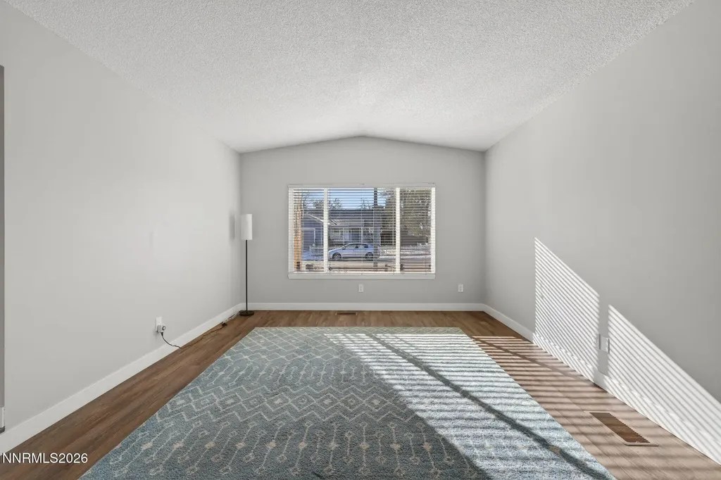 908 Pinewood Sparks NV 89434