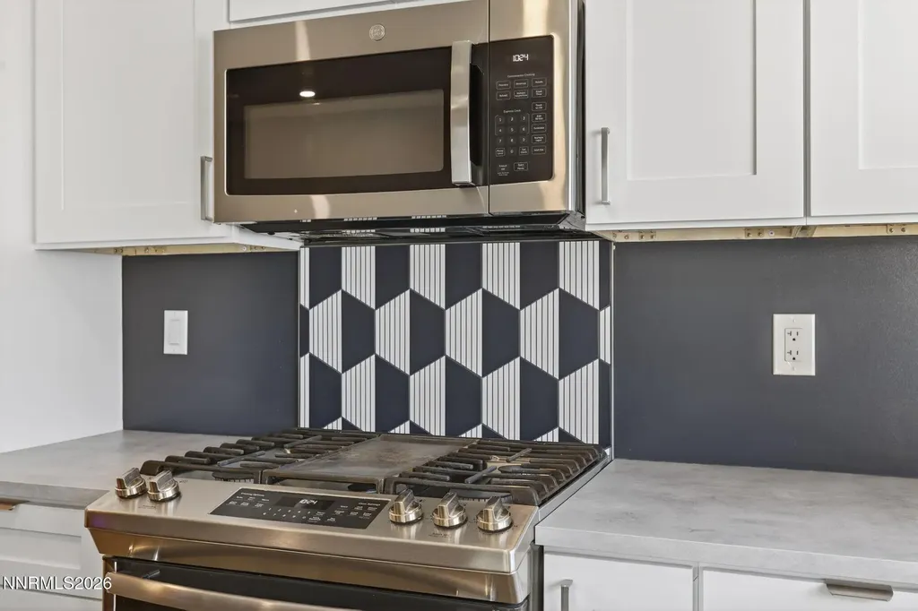 908 Pinewood Sparks NV 89434