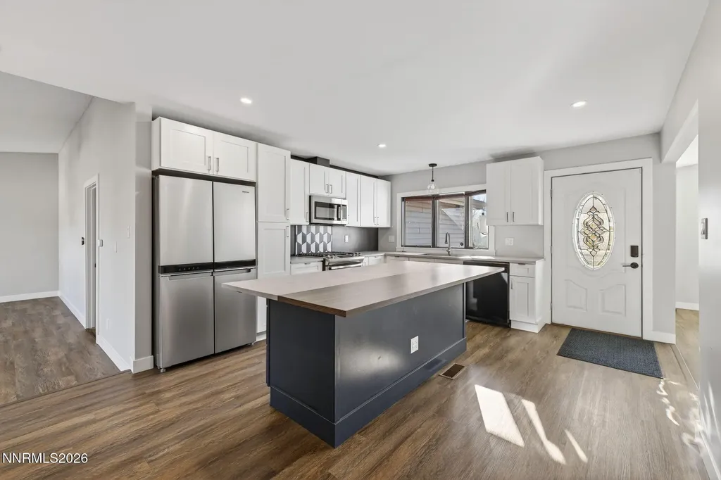 908 Pinewood Sparks NV 89434