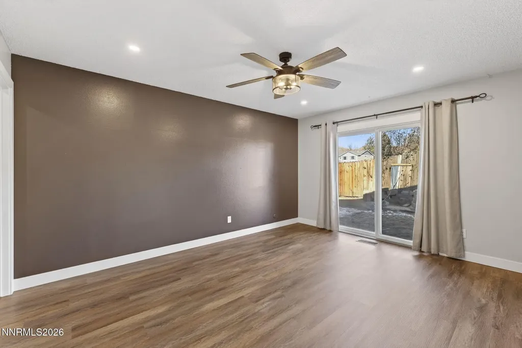 908 Pinewood Sparks NV 89434