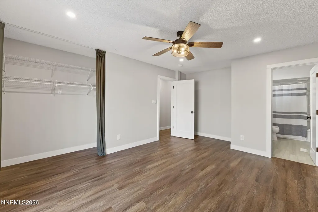 908 Pinewood Sparks NV 89434