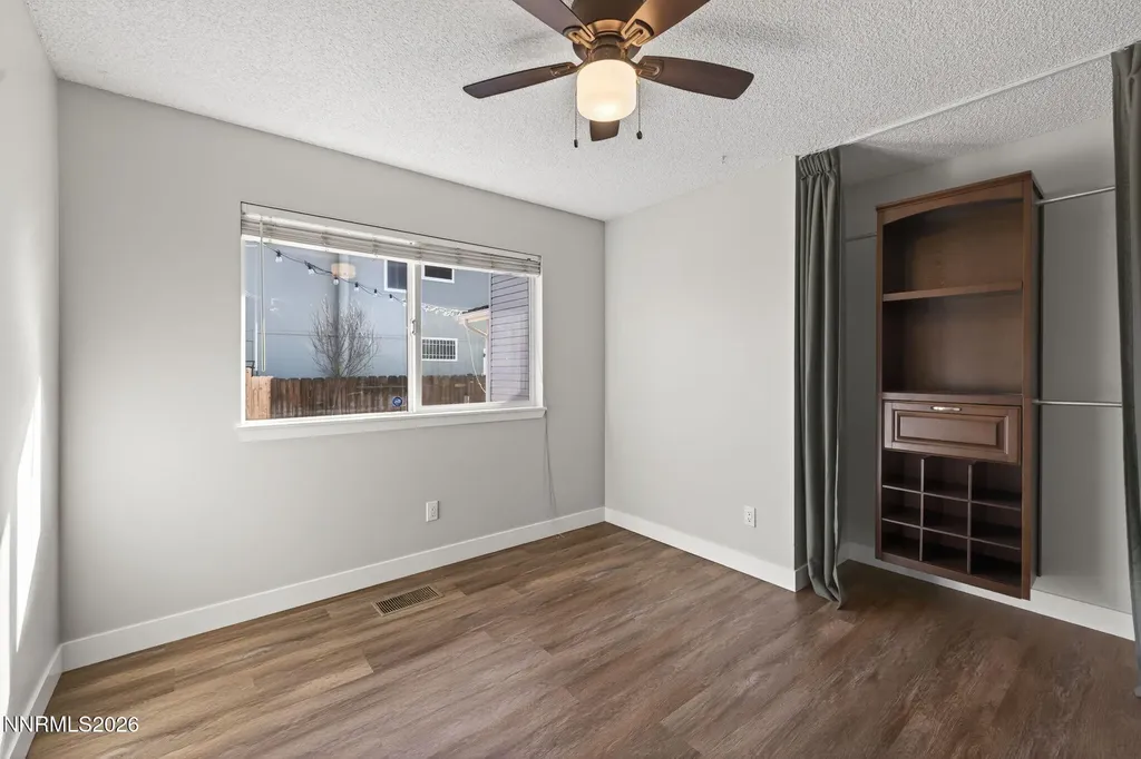 908 Pinewood Sparks NV 89434