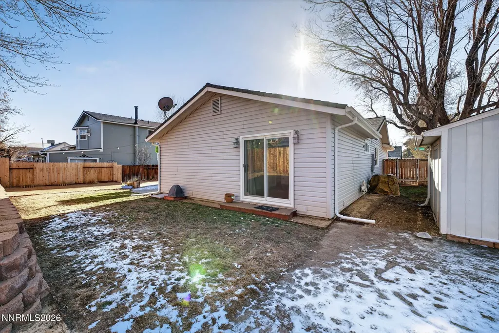 908 Pinewood Sparks NV 89434