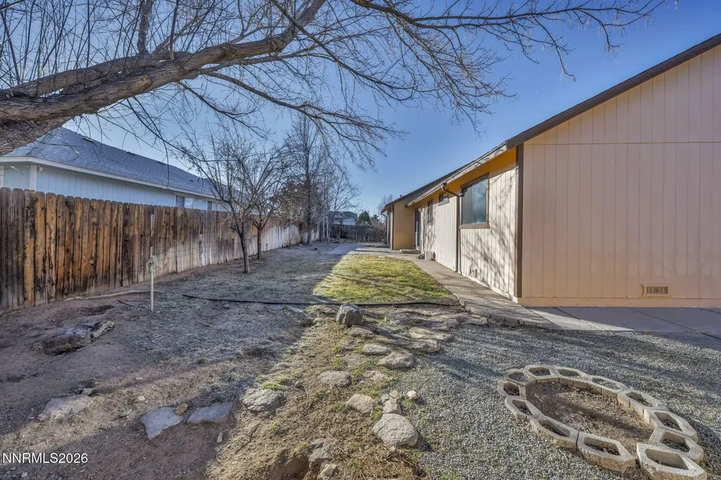 1317 Bridle Minden NV 89423