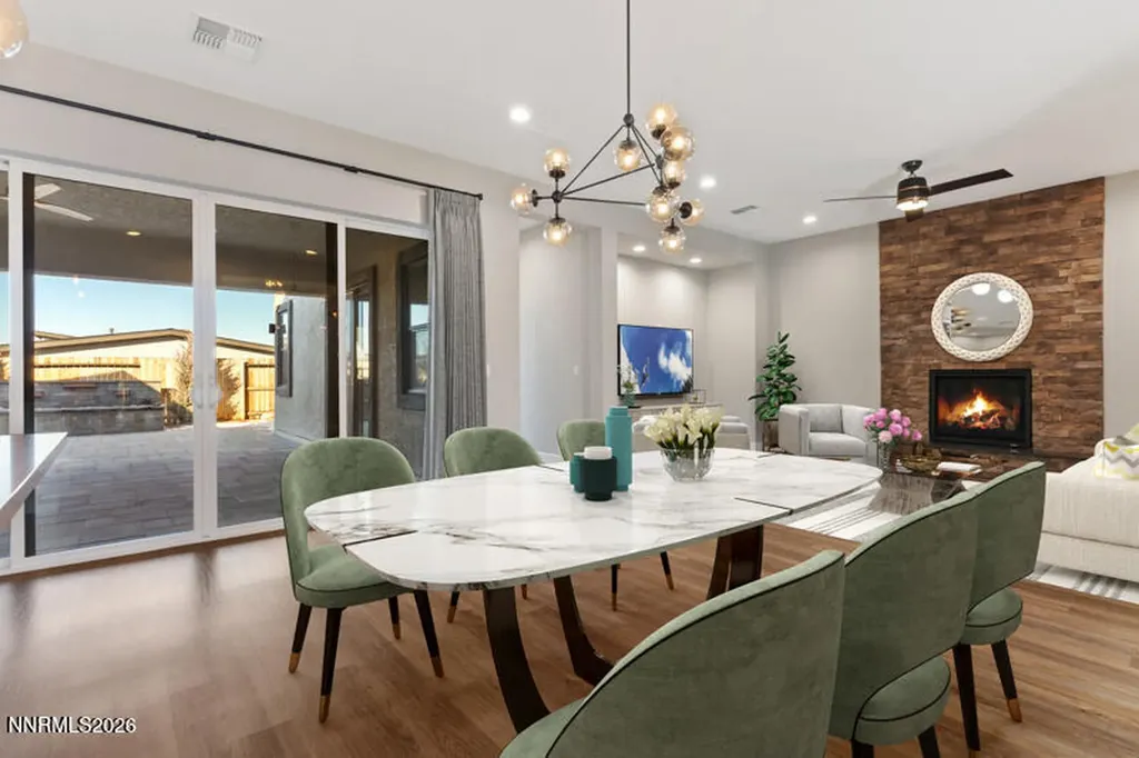 2221 Paint Horse Reno NV 89521