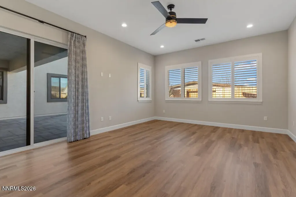 2221 Paint Horse Reno NV 89521