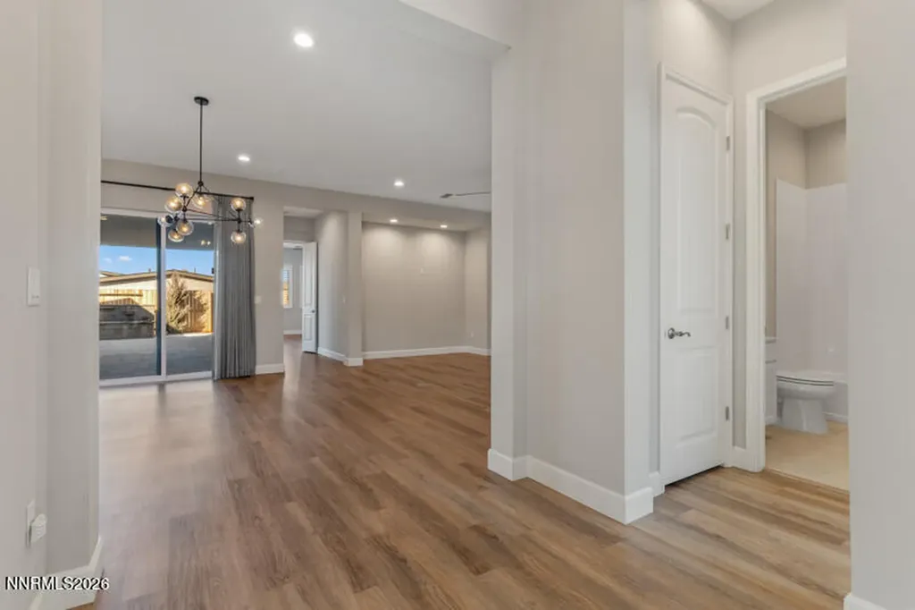 2221 Paint Horse Reno NV 89521