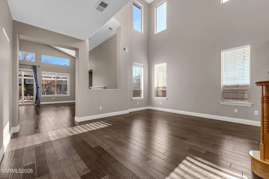 645 Paso Fino Reno NV 89521