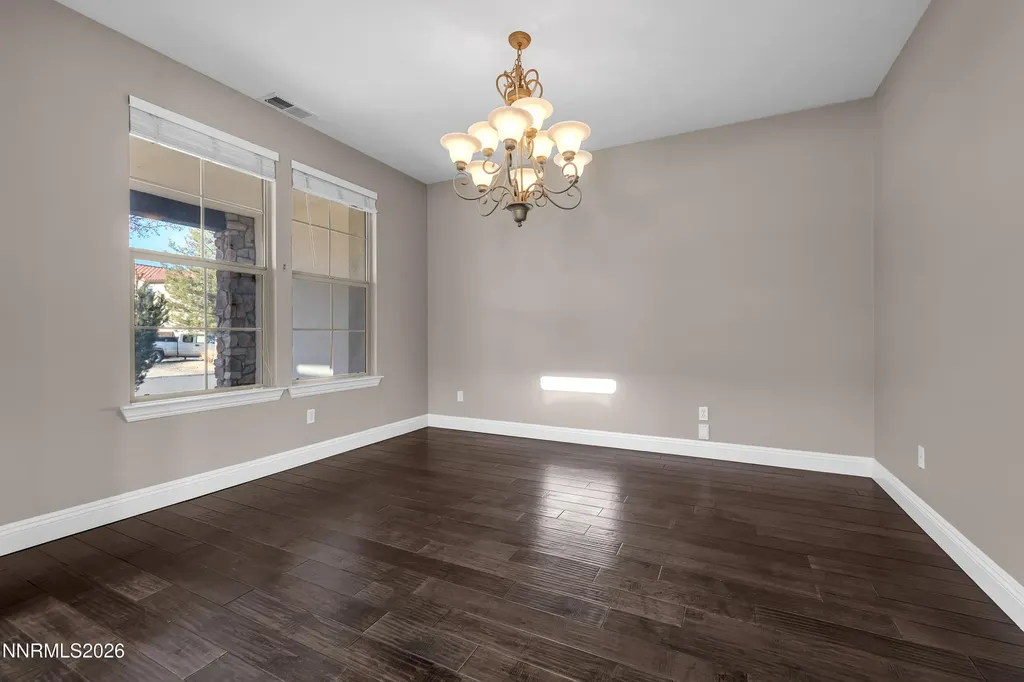 645 Paso Fino Reno NV 89521
