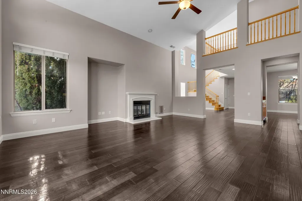 645 Paso Fino Reno NV 89521