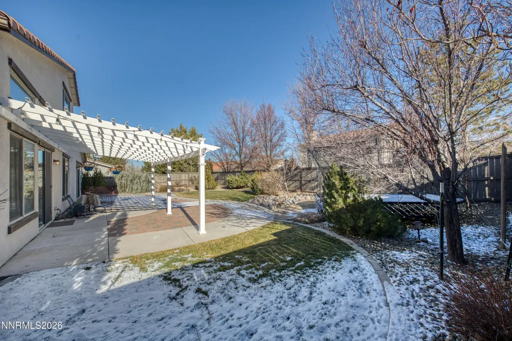 645 Paso Fino Reno NV 89521