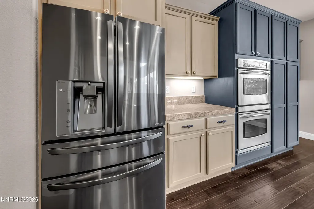 645 Paso Fino Reno NV 89521