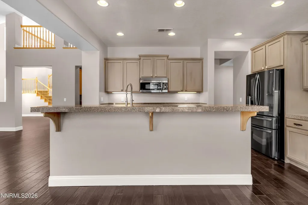 645 Paso Fino Reno NV 89521