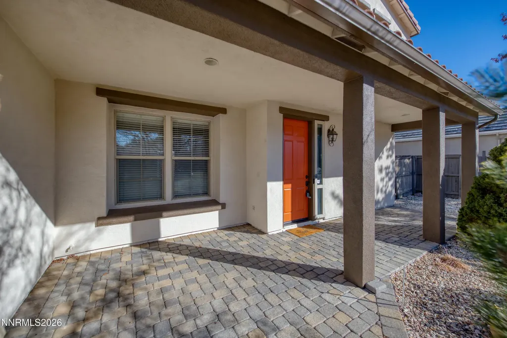 645 Paso Fino Reno NV 89521