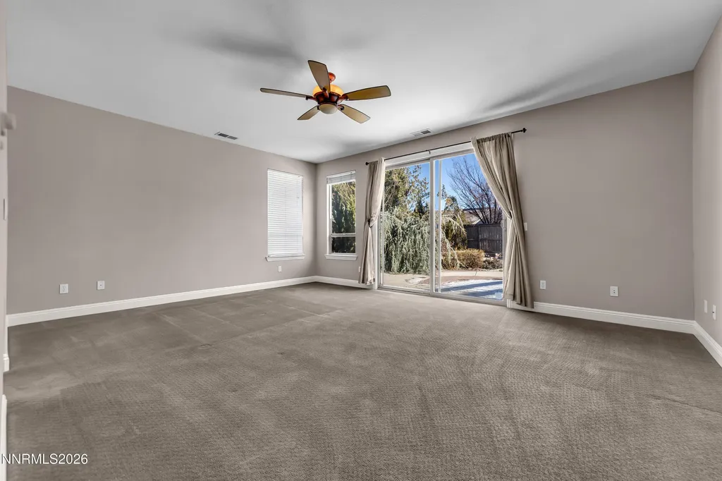 645 Paso Fino Reno NV 89521