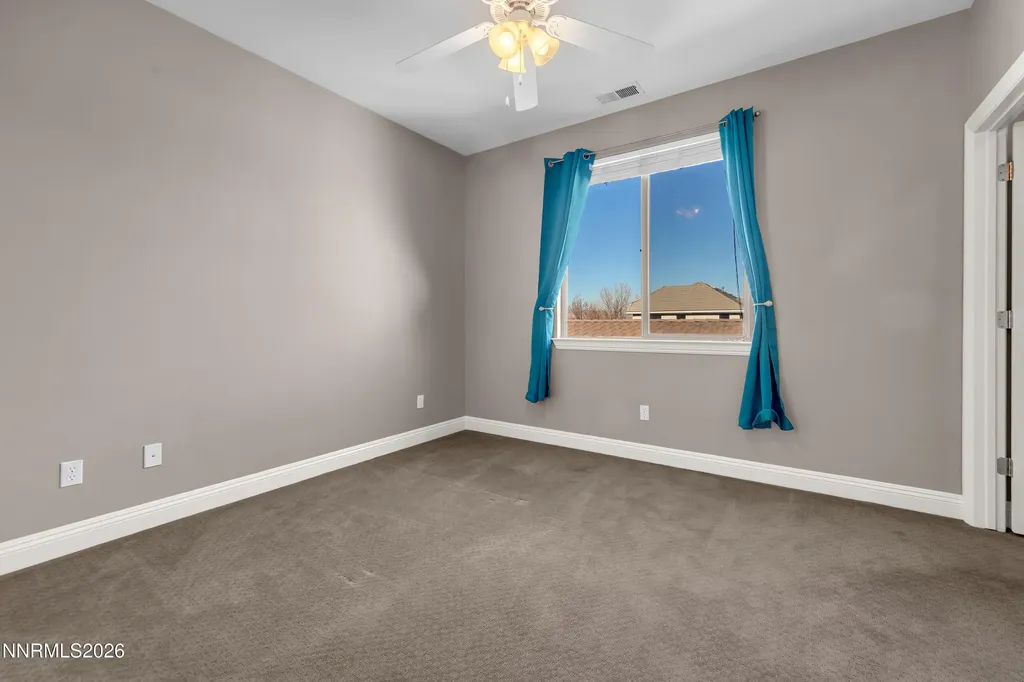 645 Paso Fino Reno NV 89521