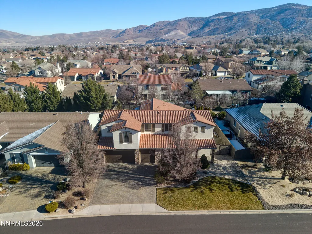 645 Paso Fino Reno NV 89521