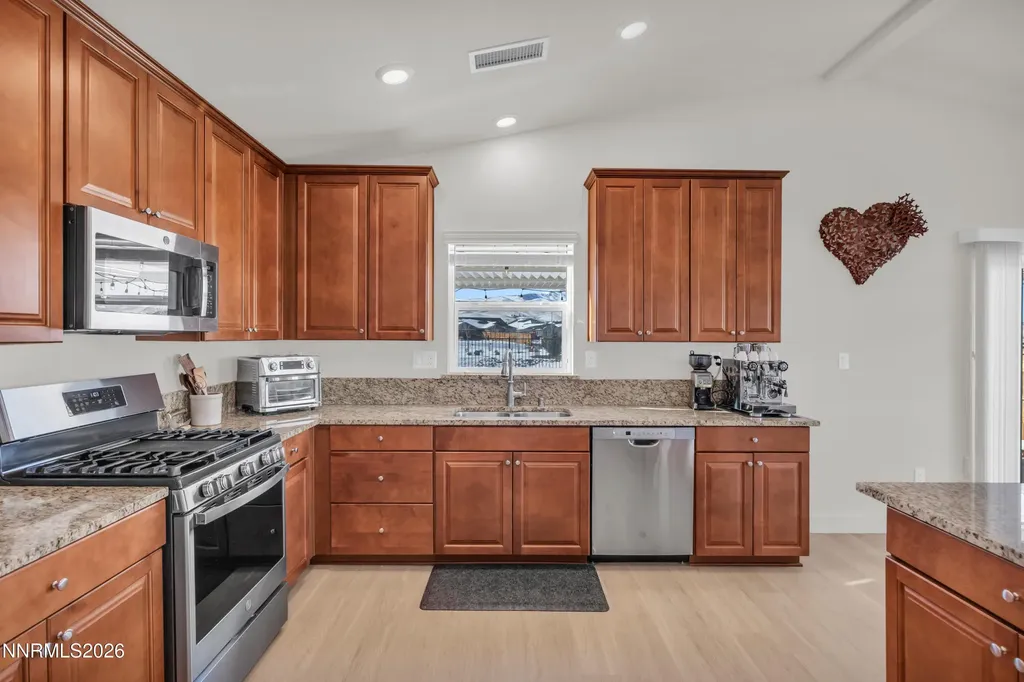 7445 Hundred Acre Reno NV 89506