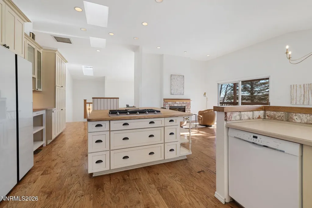 1062 Buck Mountain Reno NV 89506