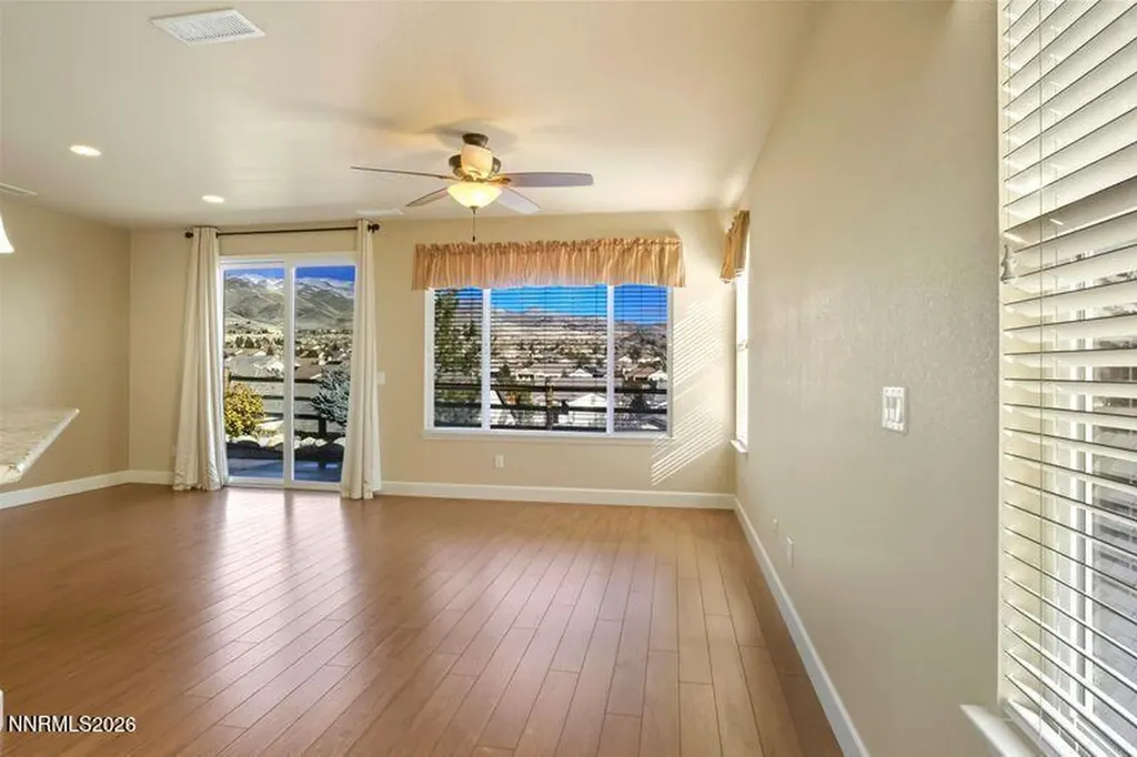 1140 Sugar Creek Reno NV 89523